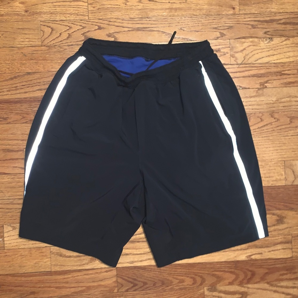 Lululemon lined black shorts reflective 9 inch Med